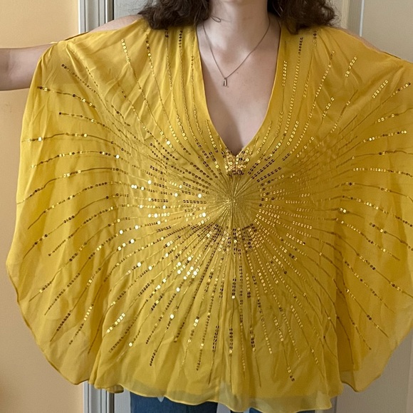 BCBG Sunburst Blouse - Picture 5 of 7